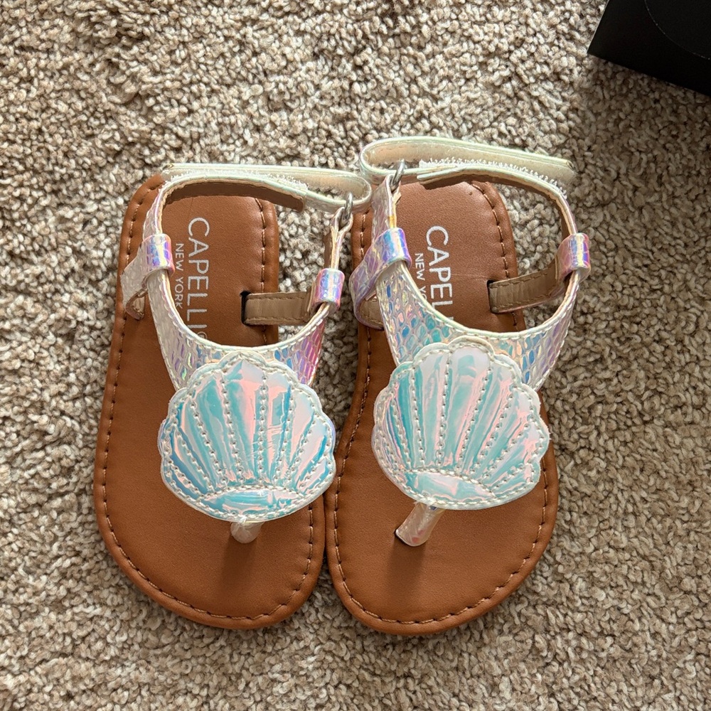 Capelli of New York Kids Iridescent Shell Sandals - White and Tan